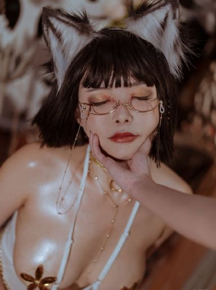 欧美摘花过程_超清电影完整版在线观看