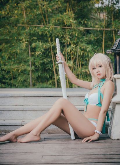 欧美肥臀光臀_BD电影完整版